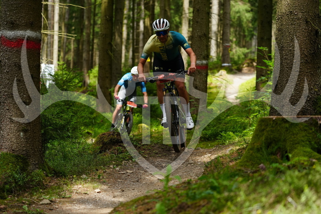 FC100314 | Fotogalerie der Treibjagd im Dunkelwald - Dein MTB Etappenrennen im Erzgebirge - Realisiert mit Pictrs.com