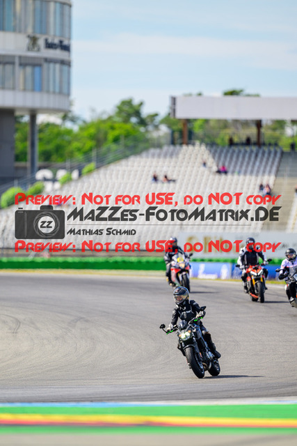 MaZZes_FotoMatrix_240615_6007705_4990 | INST