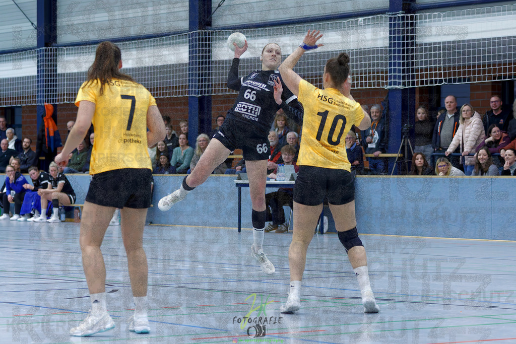 Handball Frauen Oberliga Mitte, HSG Eibelshausen/Ewersbach - HSG Lumdatal | Handball Frauen Oberliga Mitte, HSG Eibelshausen/Ewersbach - HSG Lumdatal am 21.02.2026 in Dietzhölztal-Steinbrücken (Sporthalle am Hammerweiher)Photo © 2026 - Jörg Heinrich - Realisiert mit Pictrs.com