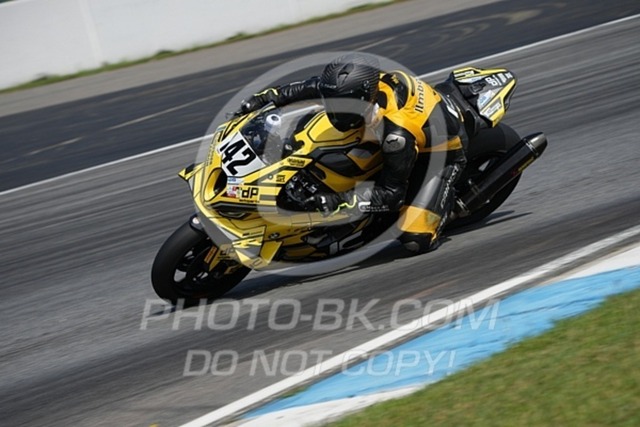 2024_08_05_PBK_12972 | Sportfotografie; SlowMotion; Video; Rennstrecke; Hafeneger; Speer; Racing; RSE; BMW; CBO; Trackday; Motorsportarena; Hockenheimring; Brno; Most; Barcelona; Valencia