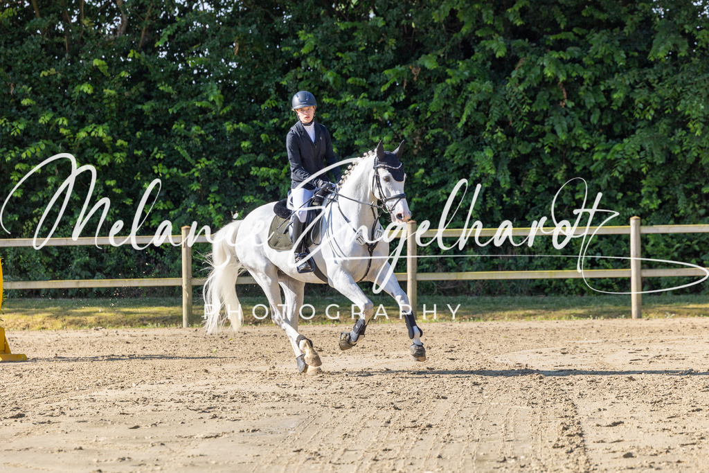 7I8A7288 | melanie-engelhardt-photography - Realisiert mit Pictrs.com