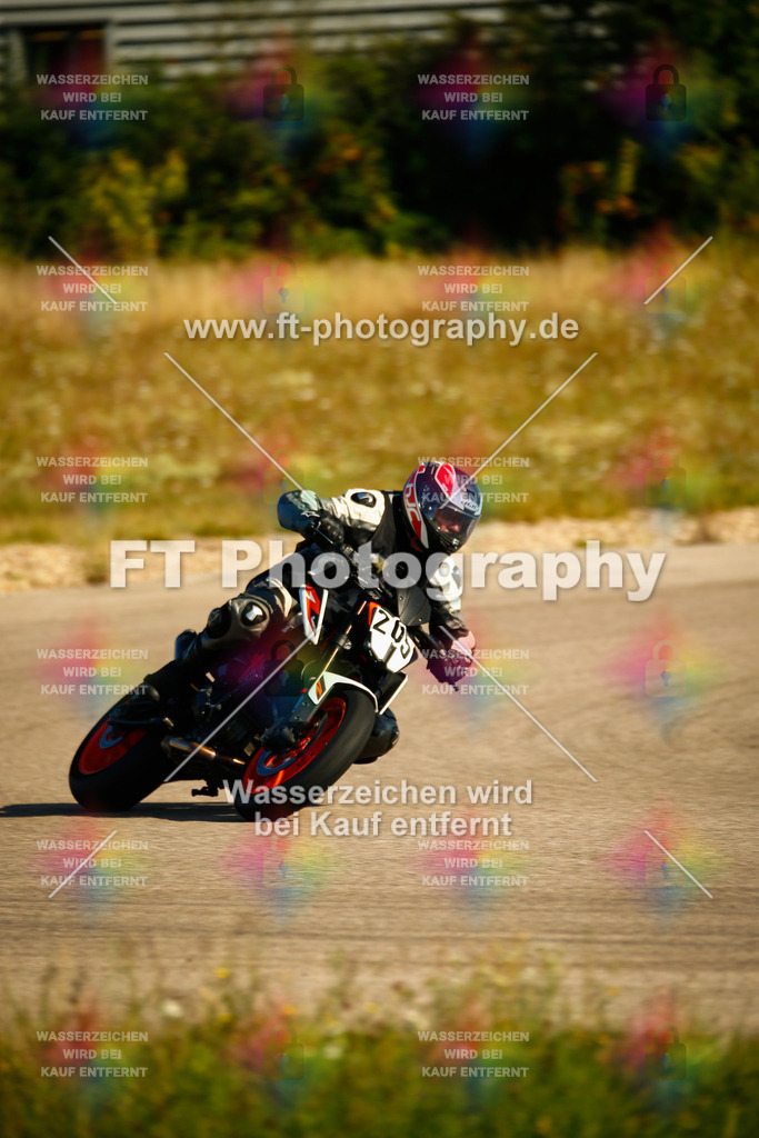 _MOT8562 | Hier findet Ihr Bilder von Touristenfahrten auf der Nürburgring Nordschleife oder von anderen Veranstaltungen die ich besucht habe. Viel Spass beim Durch Schauen 