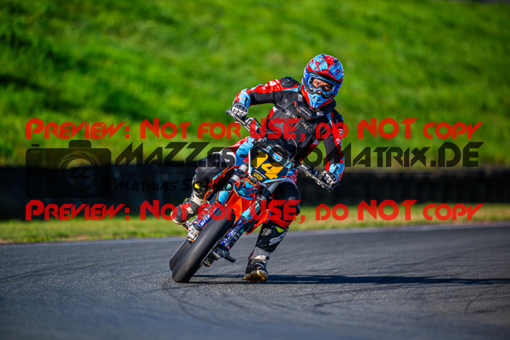 MaZZes_FotoMatrix_230930_2259 | S2