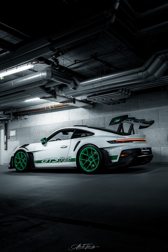 911 Porsche 911 GT3 RS | Entdecken Sie die faszinierende Welt von Alexander Tschuncky Arts: Kreative Fotografie, atemberaubende Automobilkunst und hochwertiger Bilderdruck. Lassen Sie sich inspirieren! - Realisiert mit Pictrs.com