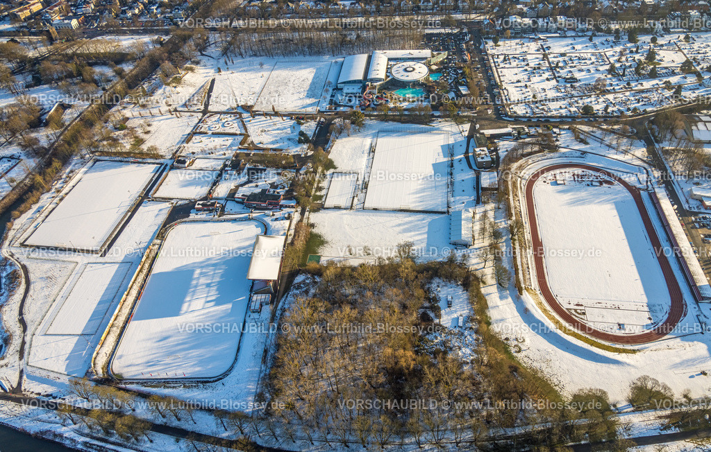 Hamm260105470 | Luftbild, Sportpark Sportzentrum-Ost, Fußballstadion und Leichtathletikstadion Hammer SpVg 03/04 e.V., Maximare - Erlebnistherme Bad Hamm, Winterlandschaft, Mitte, Hamm, Ruhrgebiet, Nordrhein-Westfalen, Deutschland