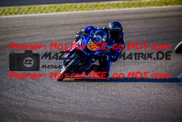 MaZZes_FotoMatrix_240831_6007705_2315 | R7