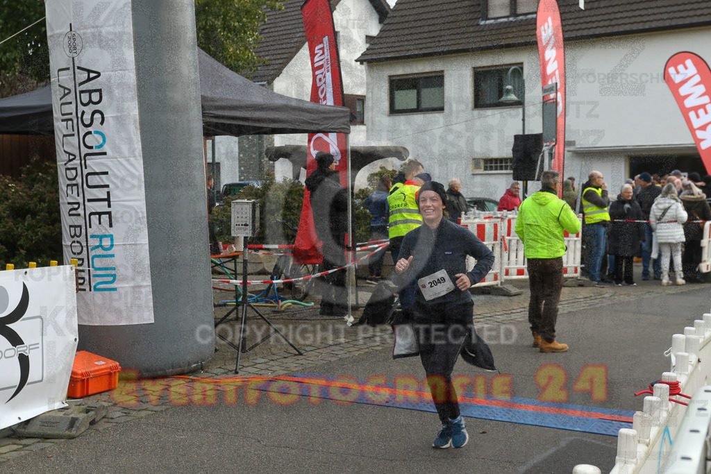 221127_1235_EV9_4175 | Sportfotografie im Rhein-Sieg Kreis, Köln, Bonn, NRW, Rheinland Pfalz, Hessen, etc. Unser Tätigkeitsfeld umfasst den Laufsport vom Volkslauf über den Marathon, Duathlon, Triathon bis zum Ultralauf wie Kölnpfad Ultra oder Schindertrail.