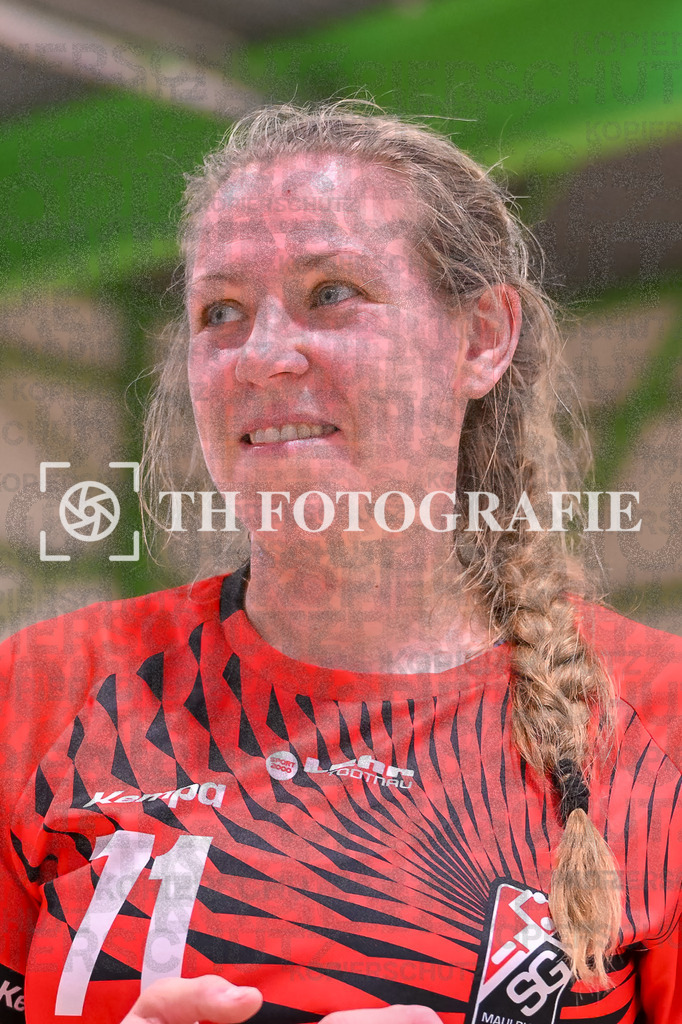 GER, SG Maulburg/Steinen - HB Kinzigtal, Handball, Suedbadenliga, 22. Spieltag, Saison 2023/2024, 27.04.2024 | Sabrina Gruber (SG Maulburg/Steinen, #71)

GER, SG Maulburg/Steinen - HB Kinzigtal, Handball, Suedbadenliga, 22. Spieltag, Saison 2023/2024, 27.04.2024

Foto: TH Fotografie/Thomas Hess