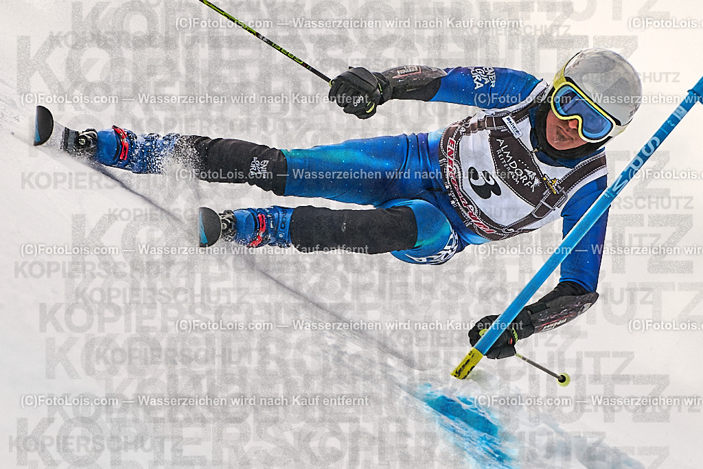 _ALP0262_MASTERS-WM_Reiteralm_A-GS_Novi Luca | FISWORLD CHAMPIONSHIPSMASTERS ALPINE SKIING, 23. – 28. MÄRZ 2026 - REITERALM | STMK | AUT.   Veranstaltet vom Masters-Referat des Deutschen Skiverbandes (DSV). Durchführende Organisation: WSV Pichl-Reiteralm, unterstütutzt von den Bergbahnen REITERALM bei Schladming und SKI AUSTRIA.                            Disziplinen:  Super-G, GiantSlalom, Slalom.                                                 Kategorien:  A (Herrn 30-59 Jahre), B (Herrn ab 60 Jahre), C (Damen 30-59 Jahre), D (Damen ab 60 Jahre).                Rennstrecken:   Gasselhöhe und Muldenliftpiste auf der Reiteralm.