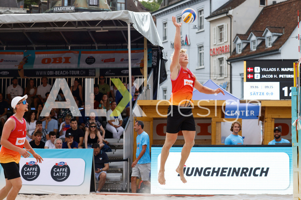 Obi BeachTour 2026 - Basel | BASEL, SWITZERLAND - JULY 18: JACOB HEJLSVIG PETERSEN (DEN) during the Obi BeachTour 2026 match between NAPIER / PETERSEN (DEN) and HAGENBUCH / HAUSSENER (SUI) at Barfüsserplatz on July 18, 2026 in Basel, Switzerland. - Realisiert mit Pictrs.com