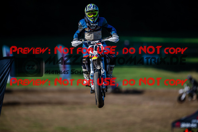 MaZZes_FotoMatrix_220903_9395 | S3