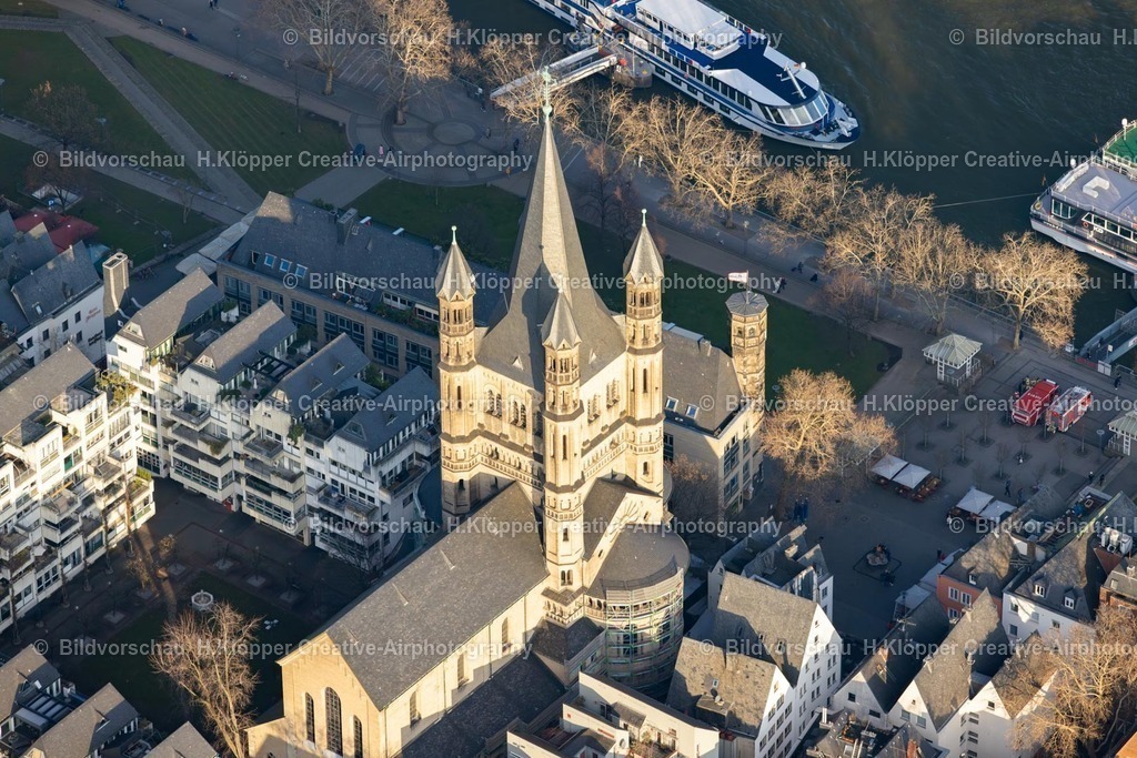 Luftbilder Köln-7886 | Luftbildfotografie Kirchengebäude " Groß St. Martin " im Stadtzentrum an der Straße An Groß Sankt Martin, Lintgasse in Köln im Bundesland Nordrhein-Westfalen, Deutschland - Realisiert mit Pictrs.com