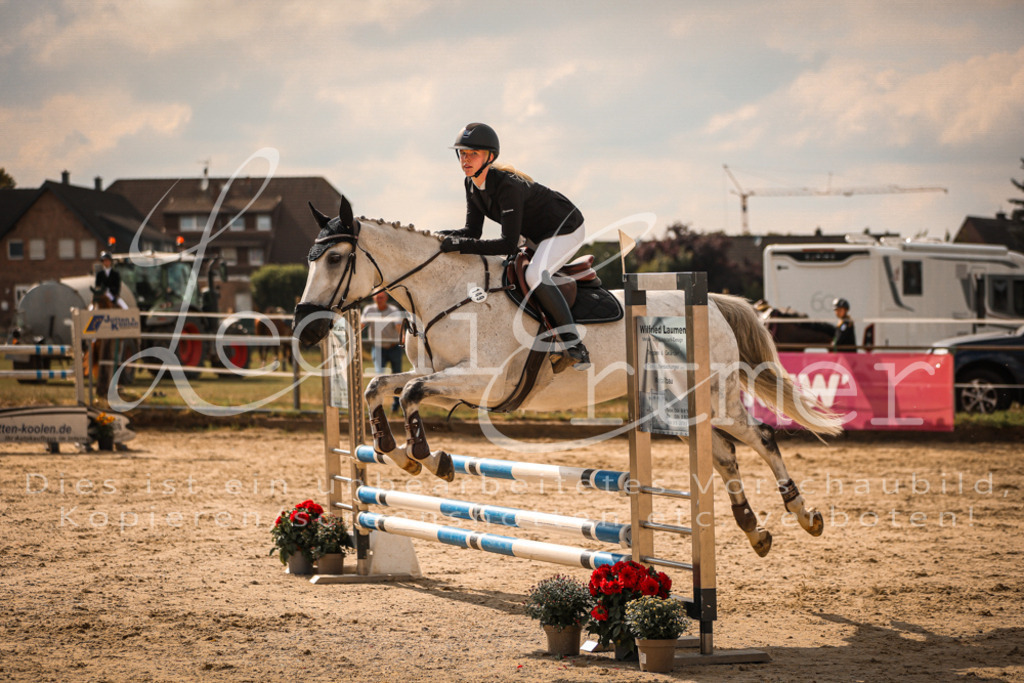 01.FrSpE00120 | Leoni Ertmer Photography - Realisiert mit Pictrs.com