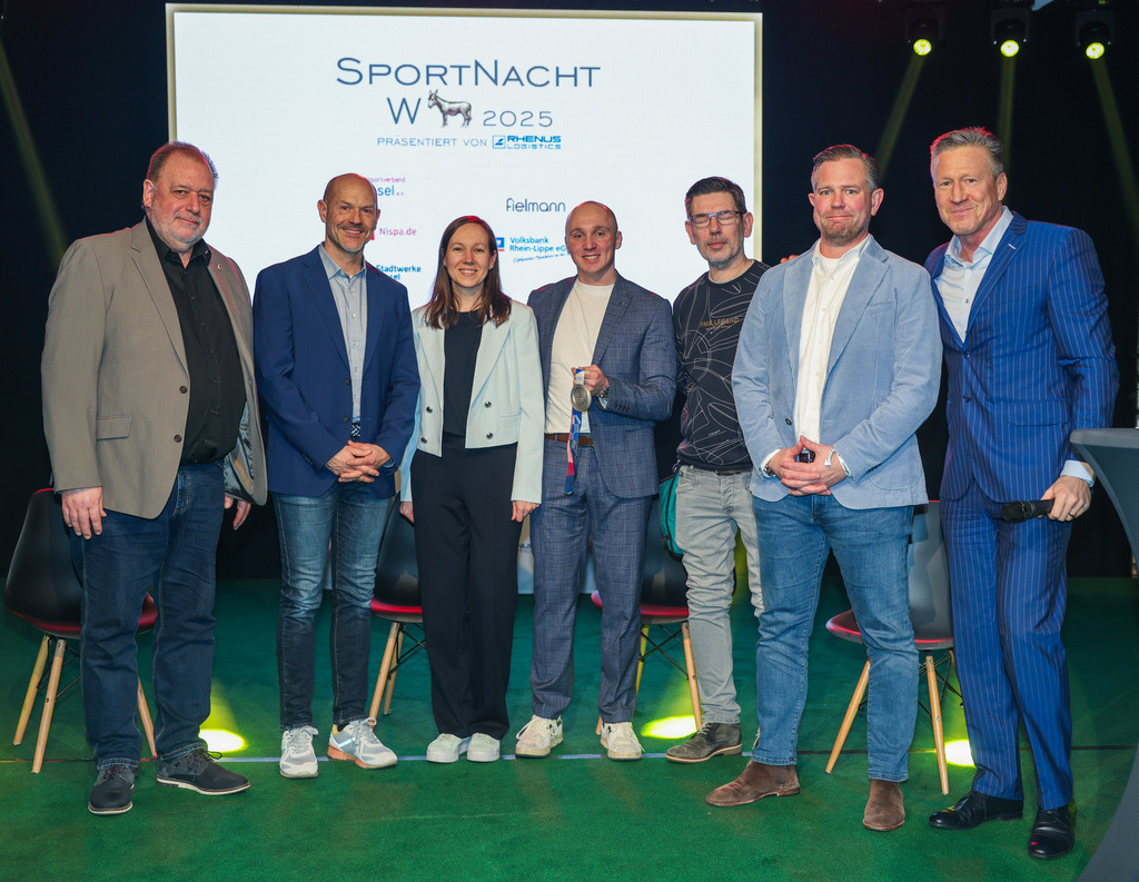 top-top.de250214-245 | Die 3. Weseler SportNacht, die große Sportgala mit Ehrungen der Weseler Sportler des Jahres 2024 findet am Freitag, den 14.02.2025 im Festzelt an der Rheinpromenade statt.Foto: Erwin Pottgiesser