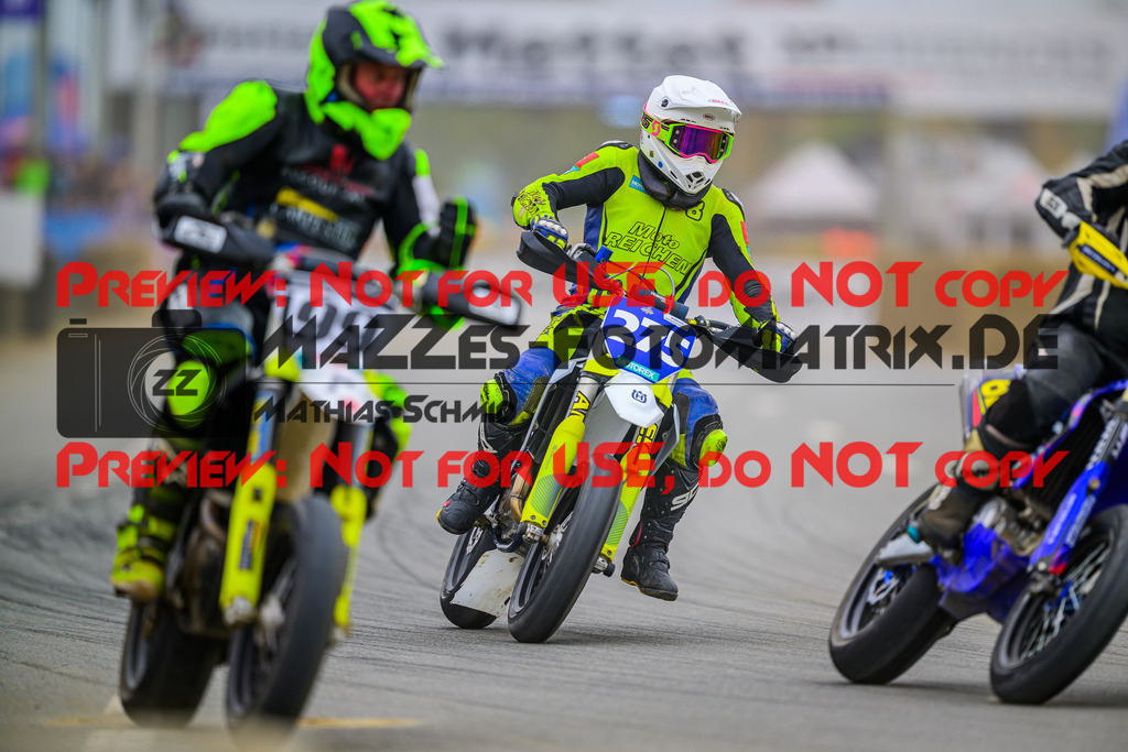 MaZZes_Fotomatrix_20251011_6007705_5927 | SENIOR