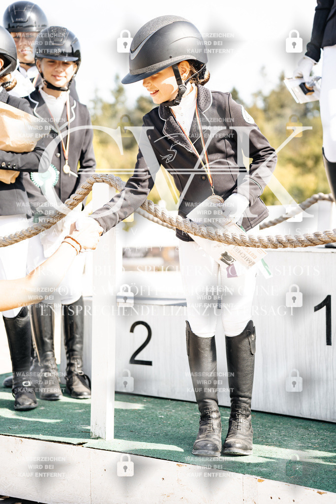 CK705032 | Turnierfotografie Pferdefotografie Trier Rheinland-Pfalz Pferdesport Reitsport Tierfotografie Sportfotografie Pferdevideo Pferdevideografie Equestrianvideography equestrianphotography  - Realisiert mit Pictrs.com