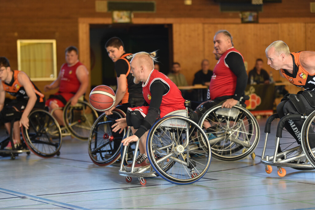 2024-10-26-0249 | RSKV Tuebingen vs. Hannover United 2, Rollstuhlbasketball, 2. Bundesliga Sued, 3. Spieltag, Saison 2024/2025, 26.10.2024, Foto: Ralph Kunze - Realisiert mit Pictrs.com