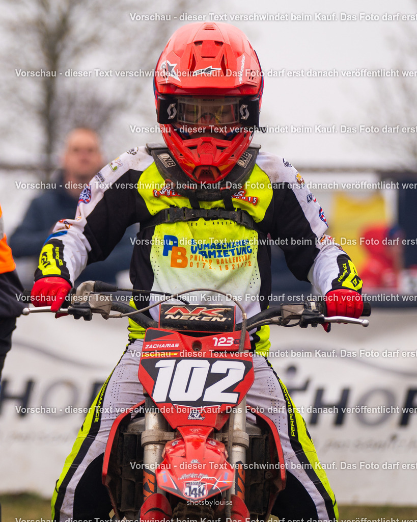 20260412_MCCBensdorf-1061 | Sportfotografin aus Berlin-Brandenburg mit Fokus auf Motocross. Ich halte deine sportliche Leistung und echte Emotionen auf und neben der Strecke professionell fest. Entdecke die Fotos von deinem Rennen und bestelle sie direkt hier im Shop.