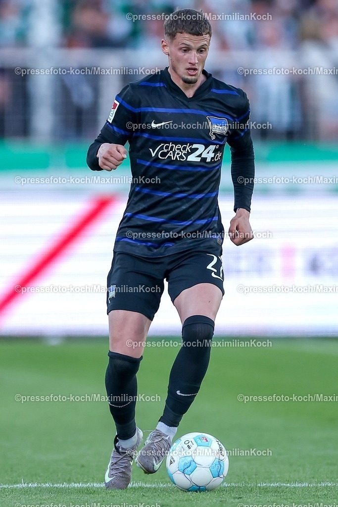 SCP09052502372 | 09.05.2025, Fußball, Preußen Münster - Hertha BSC, 2. Fußball Bundesliga, 33. Spieltag, Preußenstadion, Saison 2024 2025: Michael Cuisance (Hertha BSC #27) DFB regulations prohibit any use of photographs as image sequences and or quasi-video.