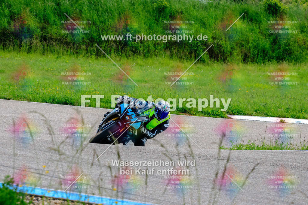 MotoTeam-0377 | Hier findet Ihr Bilder von Touristenfahrten auf der Nürburgring Nordschleife oder von anderen Veranstaltungen die ich besucht habe. Viel Spass beim Durch Schauen 