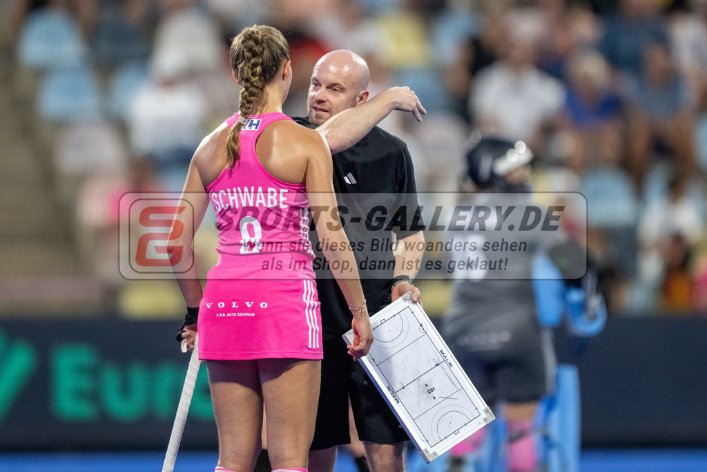 EM HF Danas - Belgien 4-3 15.10.25 SG-6097 | Hockey,Sport,Fieldhockey,1.Bundesliga,2.Bundesliga,Sportfotografie,Shop,Sportphotography,Feldhockey,Hockeyliga