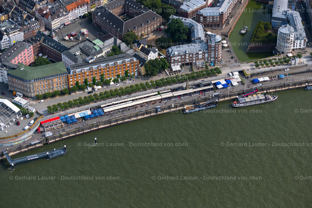 4049458 | Rheinuferpromenade, Düsseldorf