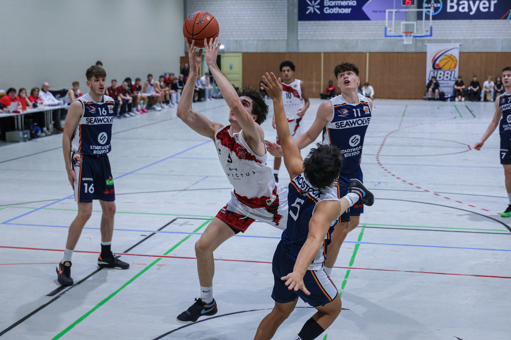 NBBL BAYER GIANTS vs Rostock Seawolves-96 | Fotos von Basketballspielen aus dem Raum NRW fotografiert von Gero Mueller-Laschet und Daniel Schaefer - Realisiert mit Pictrs.com