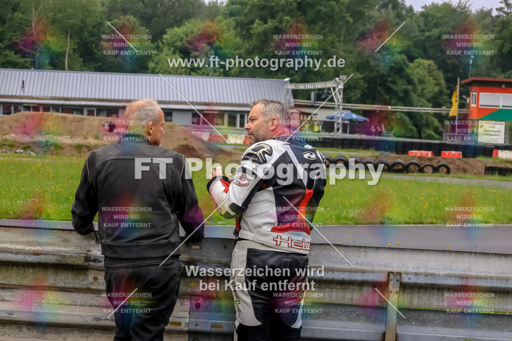 VBK-6899 | Hier findet Ihr Bilder von Touristenfahrten auf der Nürburgring Nordschleife oder von anderen Veranstaltungen die ich besucht habe. Viel Spass beim Durch Schauen 