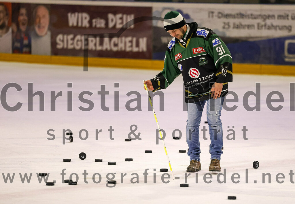 2024-03-01_105_TSV_Erding_gegen_ERSC_Amberg | Erding, Deutschland, 01.03.2024:
Eishockey, Bayernliga Playoffs 2023 / 2024, 5. Spieltag, TSV Erding gegen ERSC Amberg, Endergebnis: 9:0

Foto: Christian Riedel / fotografie-riedel.net
