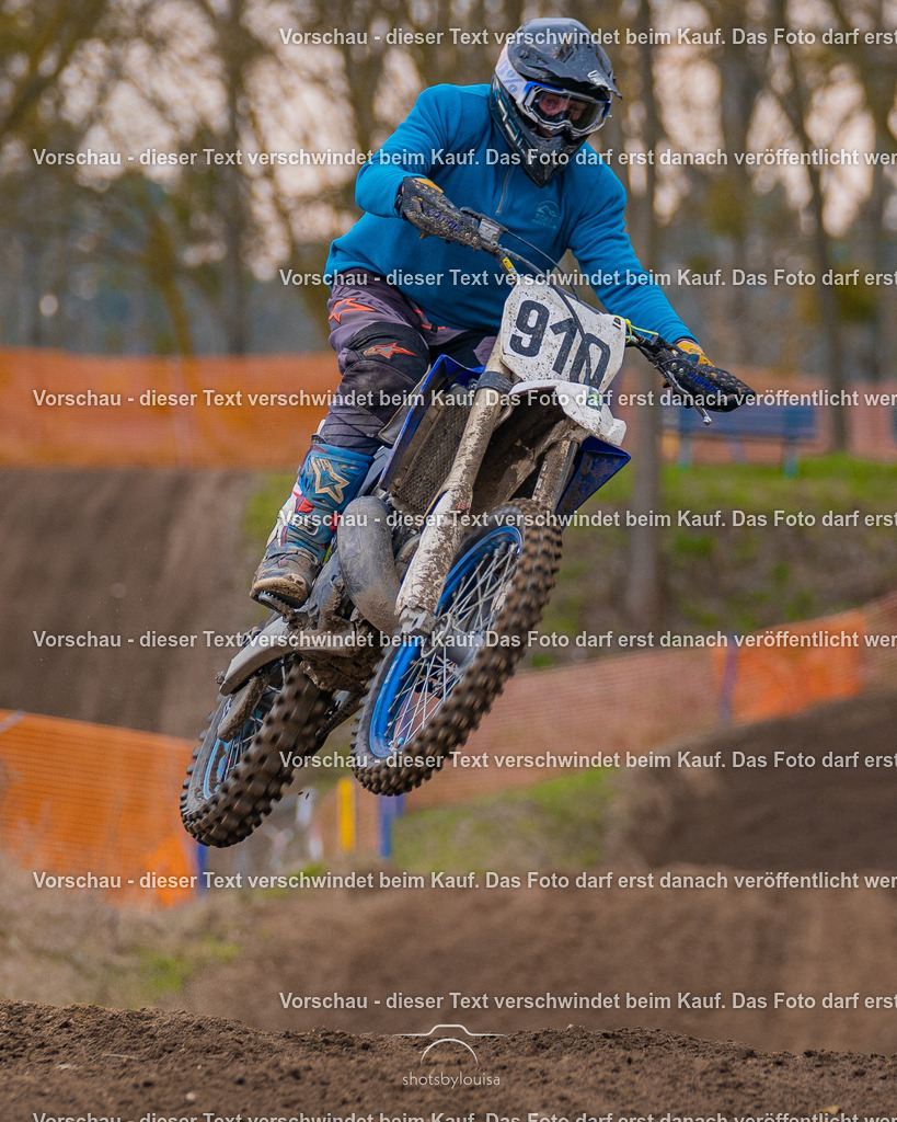 25_03_15_Schönfeld-7166 | Sportfotografin aus Berlin-Brandenburg mit Fokus auf Motocross. Ich halte deine sportliche Leistung und echte Emotionen auf und neben der Strecke professionell fest. Entdecke die Fotos von deinem Rennen und bestelle sie direkt hier im Shop.