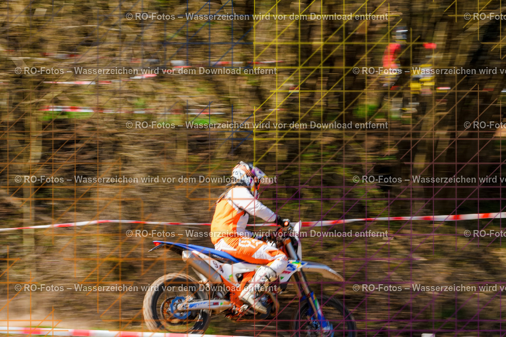 3 Lauf Mernes-172 | Sportfotografie von RO-Fotos: Motorsport, Motocross, Enduro, Laufveranstaltungen und Triathlon. Professionelle Fotos von Sportlern und Events. - Realisiert mit Pictrs.com