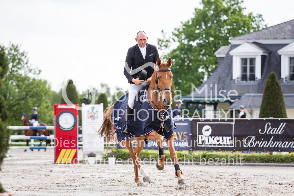 260509_PfSpTa_15_S1-Spr-581 | Deine schönsten Turniermomente als professionelle Fotos! Entdecke hochwertige Pferdesport-Fotografie im Online-Shop. Jetzt Fotos finden & bestellen!