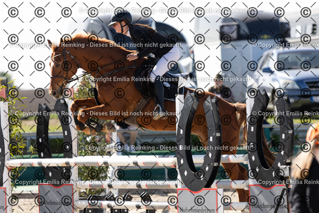 CL5A5971 | Emilia Reinking Fotografie - Realisiert mit Pictrs.com