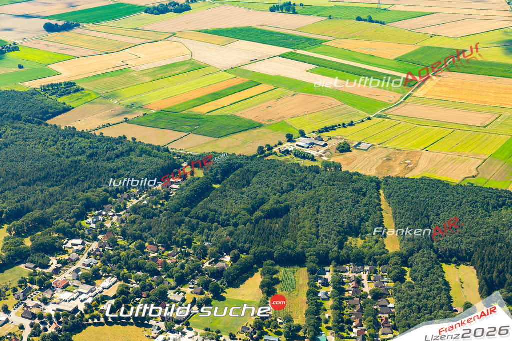 Das Luftbild der Stadt Gudendorf wurde 2022 vom Flugzeug heraus erstellt (keine Drohnen-Aufnahmen) Aufnahmehöhe ca.450 Meter- hohe Bildauflösung und Druck-Qualität. Garantiert!