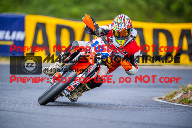 MaZZes_FotoMatrix_220528_2275 | Fotograf Mathias Schmid
Sportfotograf,
Eventfotograf,
Hochzeitsfotograf,
Portraitfotograf