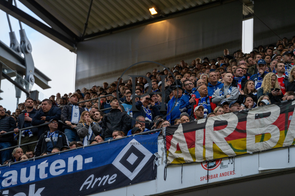 Spieltag 9 Köln - HSV_Sc-151 | Philipp-Heist - Realisiert mit Pictrs.com