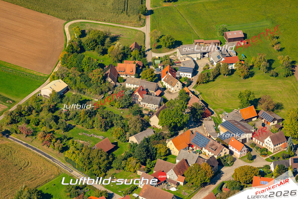 Geschenkidee Großbärenweiler bei Schrozberg -Die Luftbildaufnahme wurde 2025 vom UL-Flugzeug heraus erstellt ( keine Drohne ) - Hochauflösende Luftaufnahme -Nicht vergleichbar mit Google Maps oder Satelittenbilder- Die Geschenkidee !Mit Lizenz und Bildrechte bestellbar