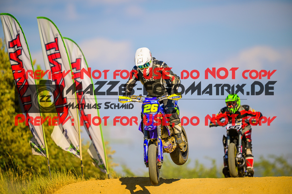 MaZZes_Fotomatrix_20250705_6007705_0976 | UE40