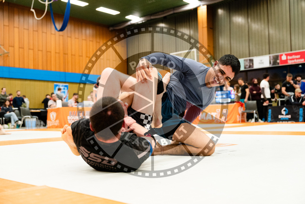 20251122PBB14716 | Athletes compete during the Grappling Industries Berlin Jiu-Jitsu and Grappling Championship, on November 22, 2025 in Berlin, Germany. © photoblackbelt