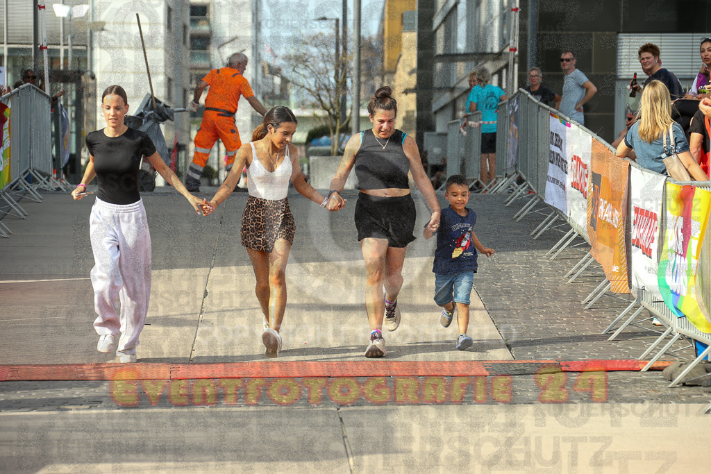 250920_1549_EX1_0719 | Sportfotografie im Rhein-Sieg Kreis, Köln, Bonn, NRW, Rheinland Pfalz, Hessen, etc. Unser Tätigkeitsfeld umfasst den Laufsport vom Volkslauf über den Marathon, Duathlon, Triathon bis zum Ultralauf wie Kölnpfad Ultra oder Schindertrail.