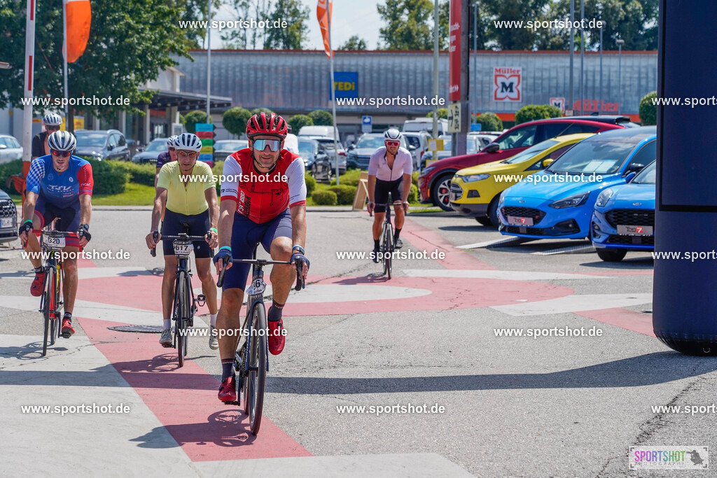 _DSC8575 | Shades of Speed                                                #sportshot_your_pictrs                                        #yourpictrs                                                          @Sportshotphotography                                   Photo Credit: www.sportshot.de