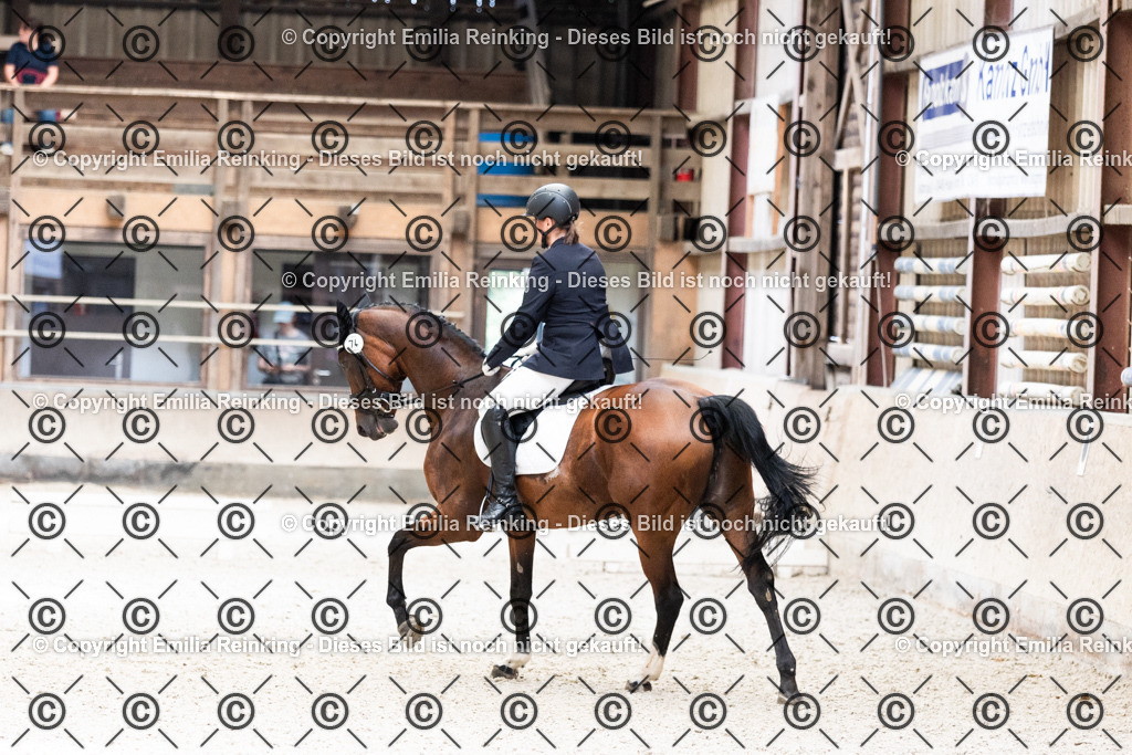 CL5A7092 | Emilia Reinking Fotografie - Realisiert mit Pictrs.com