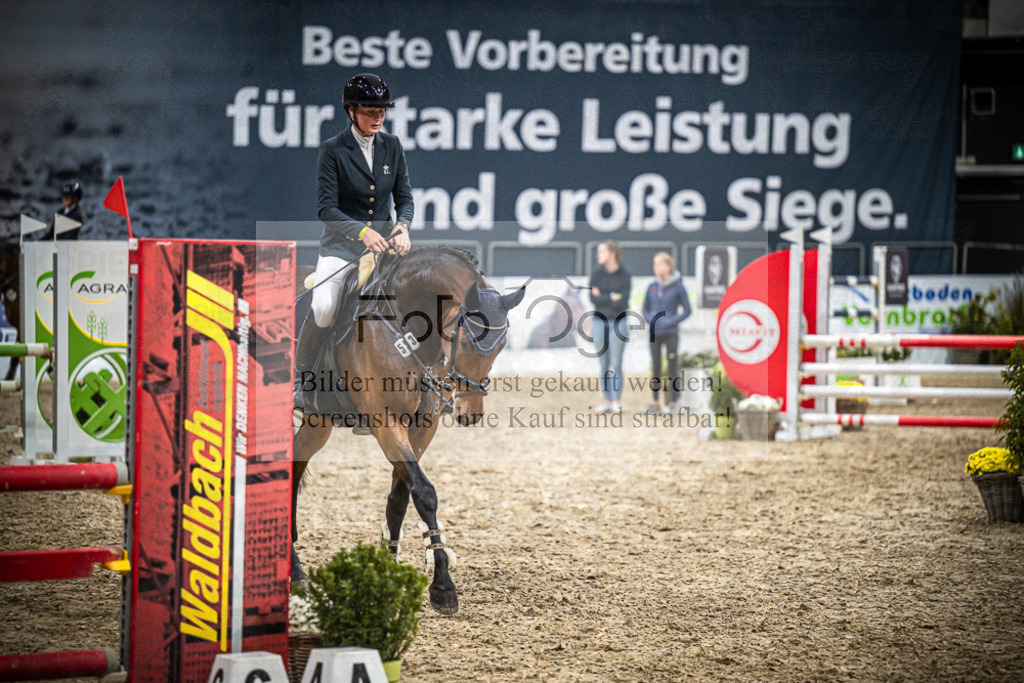 DOS_1818 | Entdecke hochwertige Reitturnierfotos von Foto Oger. Professionell, emotional und authentisch – jetzt Lieblingsmomente im Shop bestellen.Deutschlandweite Turnierfotografie. - Realisiert mit Pictrs.com