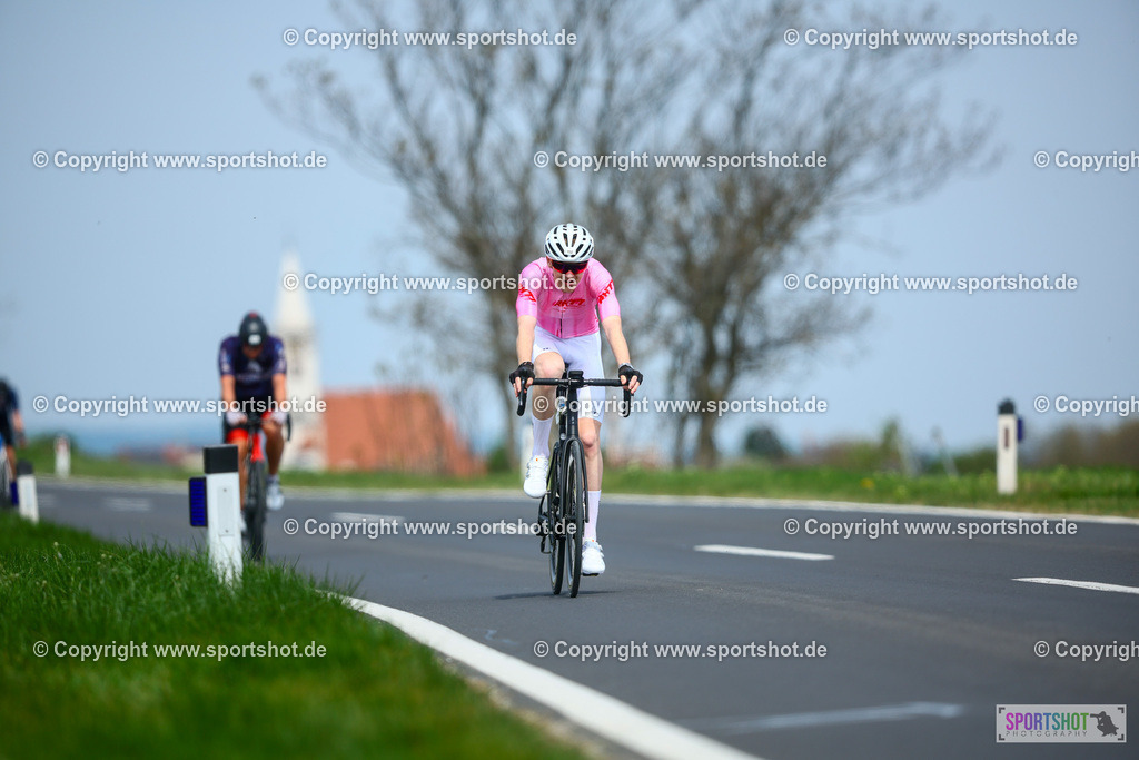 205_TRA56324 | Neusiedlersee Radmarathon 2026@sportshot_your_pictrs #yourpictures#roadtowm2029 #nrm #neusiedlerseeradmarathon #neusiedlersee #neusiedlerseetourismus #burgenland #mörbisch #nrm26 #burgenlandtourismus #voglundco #poweredbyburgenlandtourismus #radsport #rad #marathon #ucigranfondo #visitburgenland #ucigranfondoworldseries