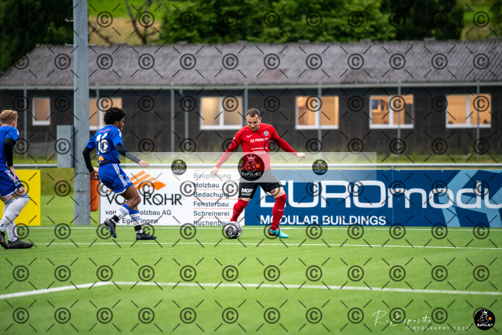 20240611_FC-Rothrist 1-Final_134 | Sport und Naturfotografie von Roberto Esposito zeigt echte Momente Bewegung und die Schönheit der Natur. Ausdrucksstarke Bilder schaffen Emotionen.