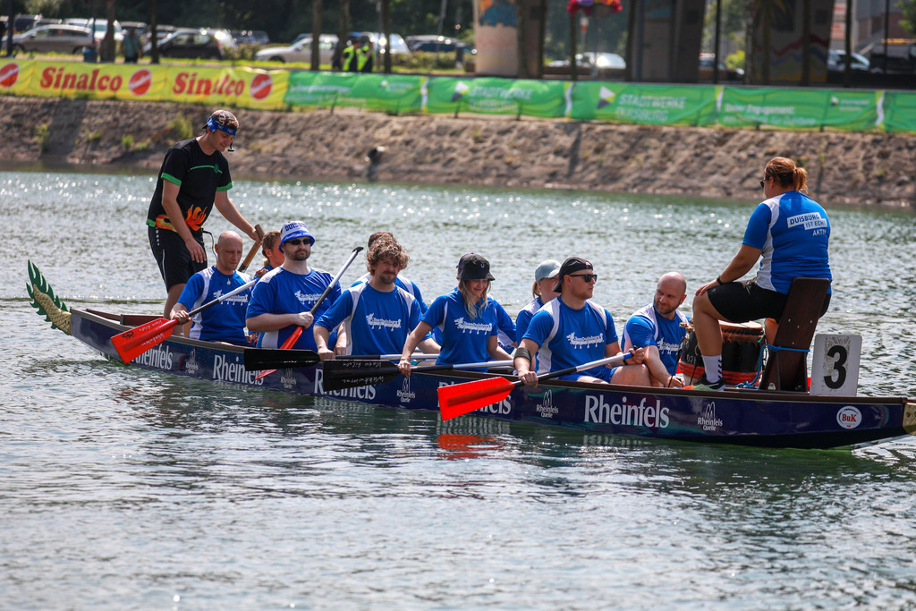 Drachenboot-Regatta_Duisburg140625_18 | Bildergalerie von Sport-Ereignissen aber auch von weiteren spannenden Dingen - nicht nur vom Niederrhein. In Anlehnung an den bekannten Spruch von Hanns Dieter Hüsch heißt das Motto: "Niederrhein ist überall".  - Realisiert mit Pictrs.com
