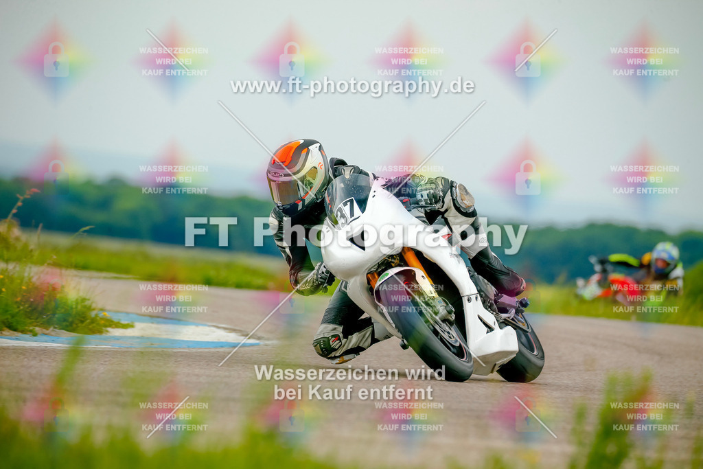 _MOT2087 | Hier findet Ihr Bilder von Touristenfahrten auf der Nürburgring Nordschleife oder von anderen Veranstaltungen die ich besucht habe. Viel Spass beim Durch Schauen 