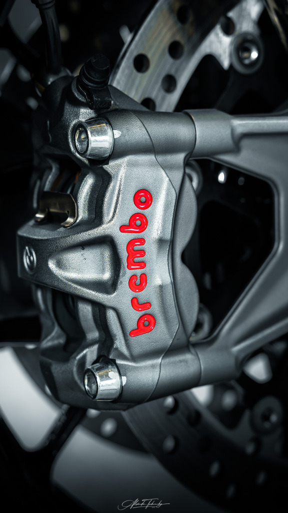 Ducati Panigake V2S | Entdecken Sie die faszinierende Welt von Alexander Tschuncky Arts: Kreative Fotografie, atemberaubende Automobilkunst und hochwertiger Bilderdruck. Lassen Sie sich inspirieren! - Realisiert mit Pictrs.com