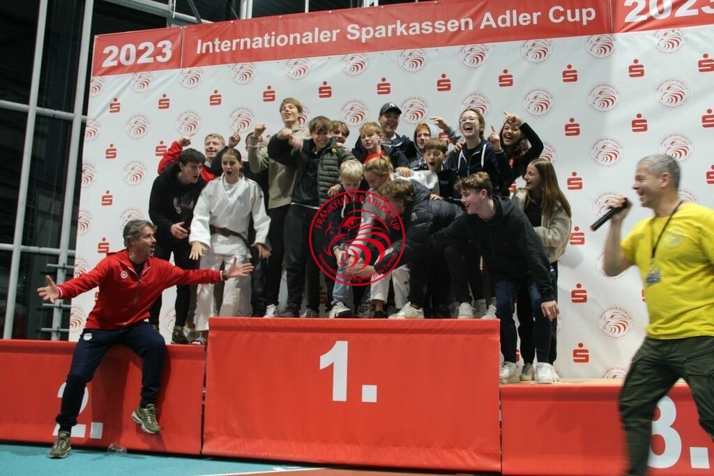 IMG_4081 | Fotos vom Adler Cup - Pictures from Adler Cup

Hier findet Ihr alle Eindrücke und großen Momente der Adler Cup Wochenenden. Here you will find all impressions and great moments of the Adler Cup weekends. - Realisiert mit Pictrs.com