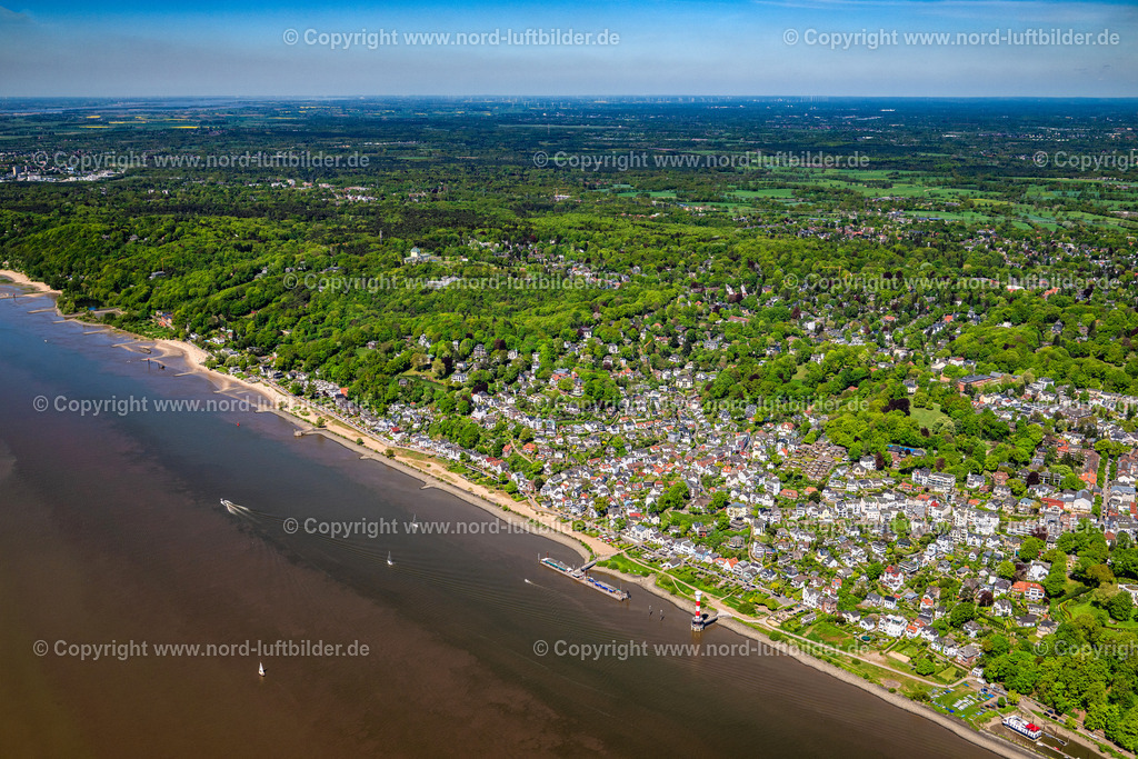 Hamburg_Blankenese_ELS_5429010525 | HAMBURG 01.05.2025 Elbe- Uferbereich im Stadtteil Blankenese in Hamburg. // Elbe riverbank area in Blankenese district in Hamburg. Foto: Martin Elsen